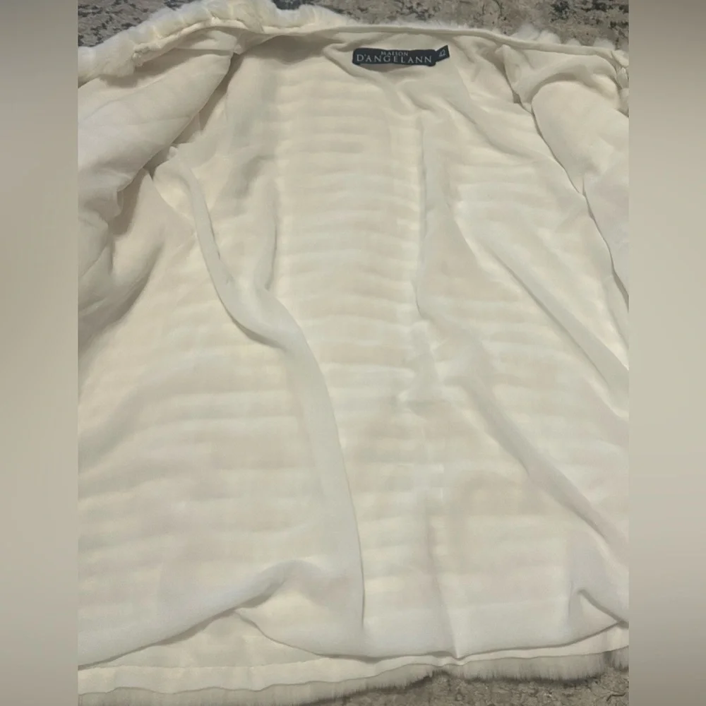 Elegant White Fur Coat- Maison D’Angelann